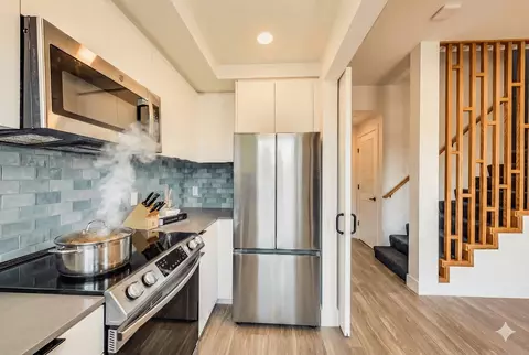 1705 Mandela Pkwy, Oakland, CA 94607 photo 8