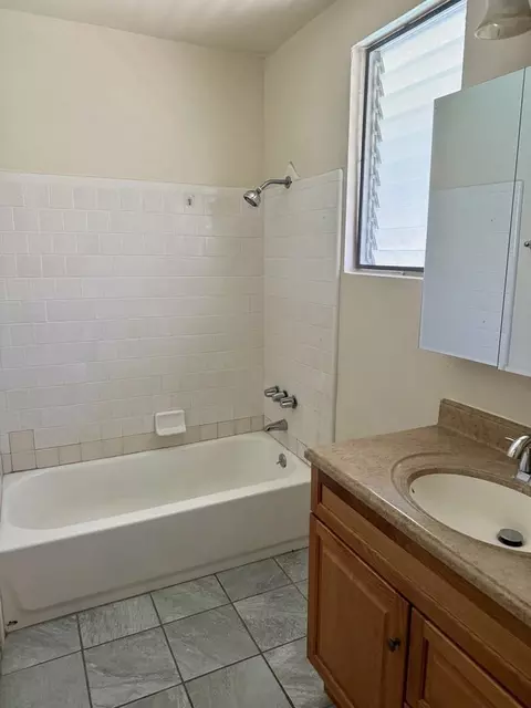 Undisclosed, Glendale, CA 91205 photo 11
