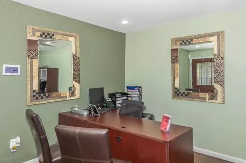 3030 N Frazier St, Conroe, TX 77303 photo 8