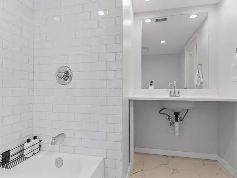 1425 P St NW, Washington, DC 20005 photo 12