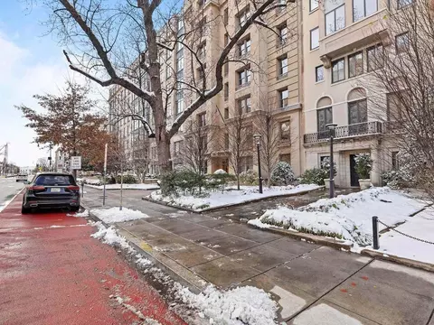 1425 P St NW, Washington, DC 20005 photo 8