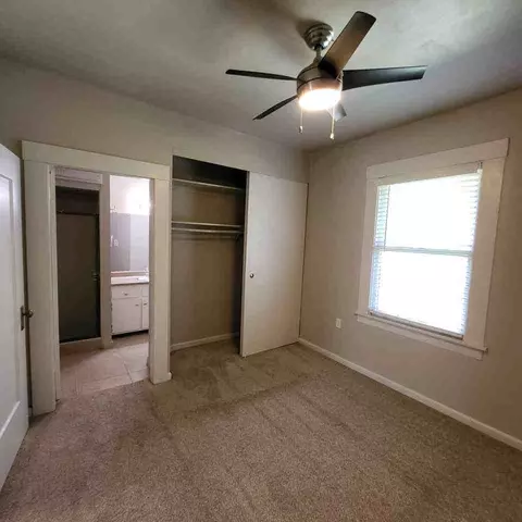 4460 63rd St, Sacramento, CA 95820
