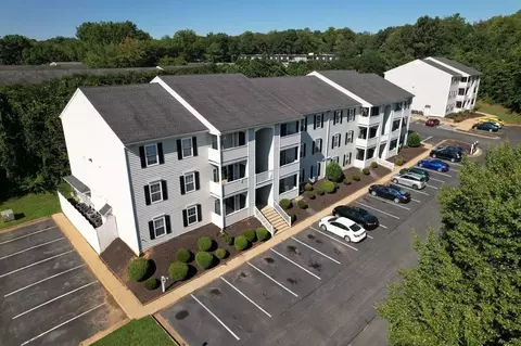 300-332 300-332 Commonwealth Court 2427 Peyton Dr, Charlottesville, VA 22901 photo 9