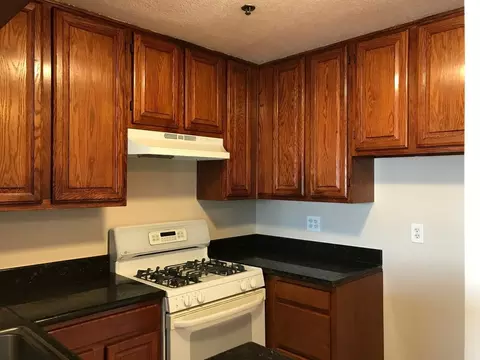 2943 Macarthur Blvd, Oakland, CA 94602
