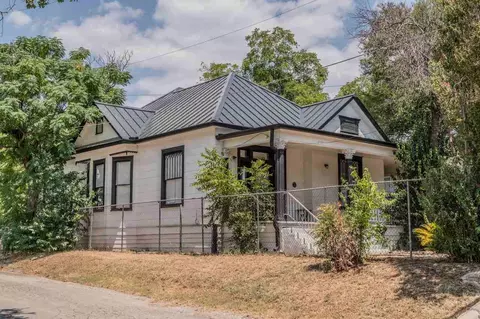 429 E Carson St, San Antonio, TX 78208 photo 9