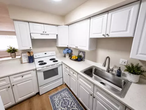 1854 Locust Ave, Long Beach, CA 90806
