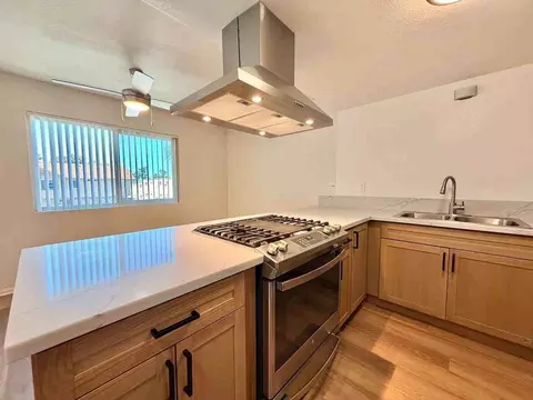 1300 Holly Ave, Imperial Beach, CA 91932 photo 11