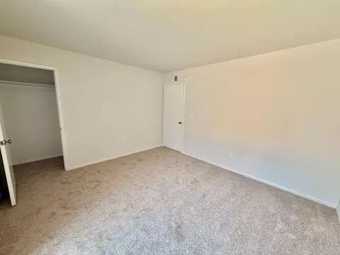 1300 Holly Ave, Imperial Beach, CA 91932 photo 21