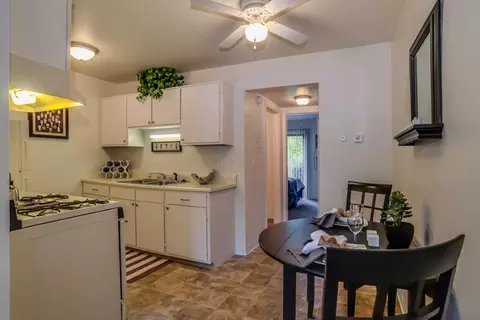 3902 Mayfield Ave NE, Grand Rapids, MI 49525 photo 23