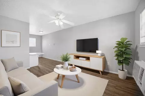 7410 Quaker Ave, Lubbock, TX 79424