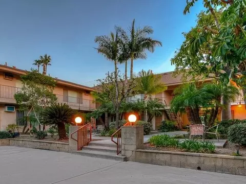 245 E Lincoln Ave, Orange, CA 92865 photo 24