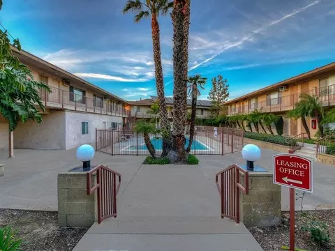245 E Lincoln Ave, Orange, CA 92865 photo 19