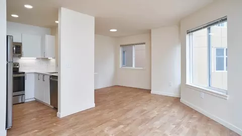 938 110th Ave NE, Bellevue, WA 98004 photo 52