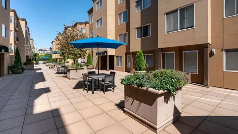 938 110th Ave NE, Bellevue, WA 98004 photo 18