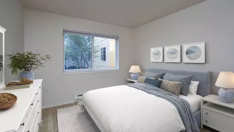 938 110th Ave NE, Bellevue, WA 98004 photo 29