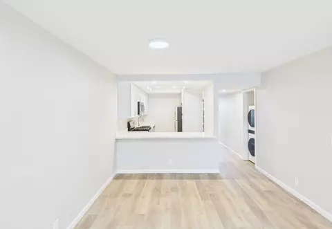707 709 Eaton St, Oceanside, CA 92054