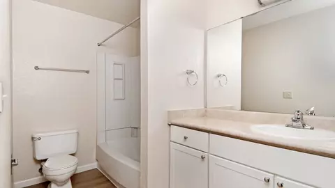 1600 E 3rd Ave, San Mateo, CA 94401 photo 14