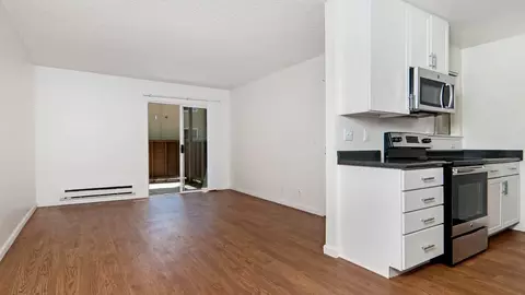 1600 E 3rd Ave, San Mateo, CA 94401 photo 6
