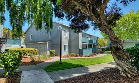 1600 E 3rd Ave, San Mateo, CA 94401 photo 4