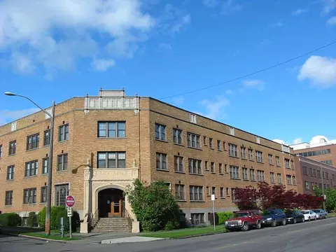 326 W Mercer St, Seattle, WA 98119