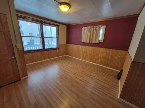 217 N 25th Ave W, Duluth, MN 55806