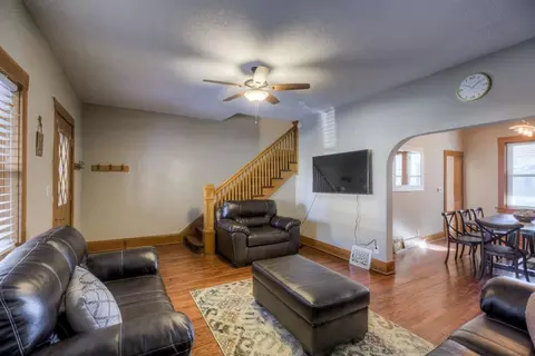 3507 Dewey Ave, Omaha, NE 68105
