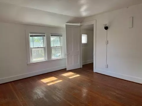 937 Johnson St, La Crosse, WI 54601