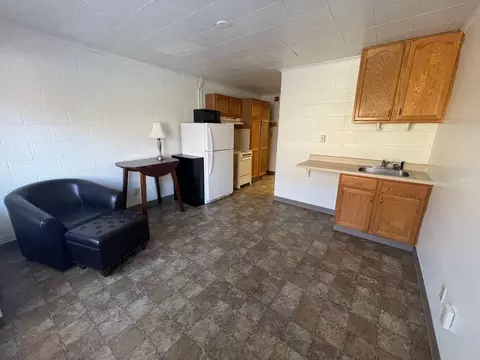 2622 N Walnut St, Bloomington, IN 47404