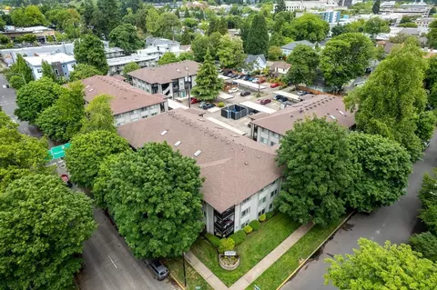 451 W Broadway, Eugene, OR 97401 photo 18