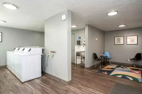 451 W Broadway, Eugene, OR 97401 photo 37