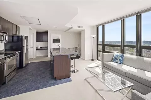 1405 S Fern St, Arlington, VA 22202