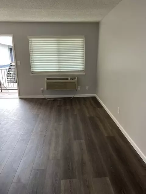 8309 Santa Fe Springs Rd, Whittier, CA 90606