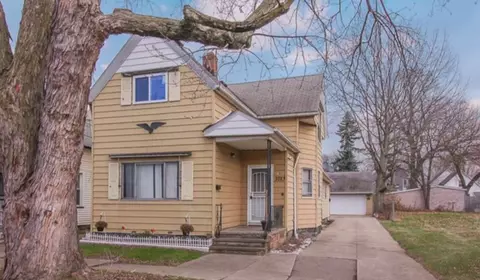 3723 E 52nd St, Cleveland, OH 44105