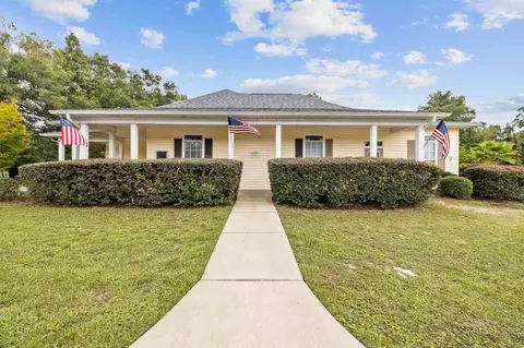 7 Homestretch Ln, Crawfordville, FL 32327