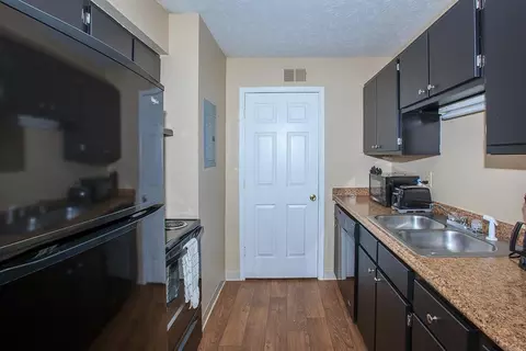 425 Warrior Dr, Murfreesboro, TN 37128 photo 9