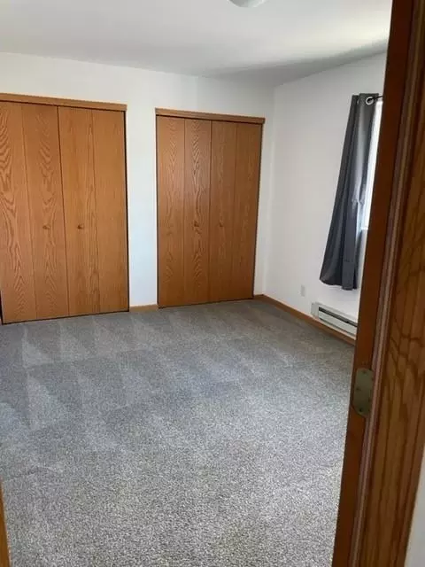 15101560 W Pine St, Baraboo, WI 53913