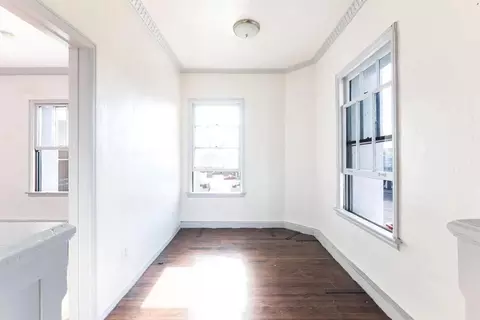 808 S Hobart Blvd, Los Angeles, CA 90005 photo 18