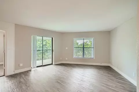 8650 NW 61st St, Tamarac, FL 33321 photo 12