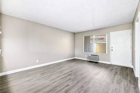 10130 Austin Dr, Spring Valley, CA 91977 photo 5