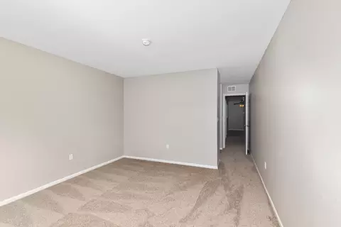 1513 Hidden Creek Circle Dr NE, Grand Rapids, MI 49505 photo 10