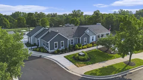 1513 Hidden Creek Circle Dr NE, Grand Rapids, MI 49505 photo 18