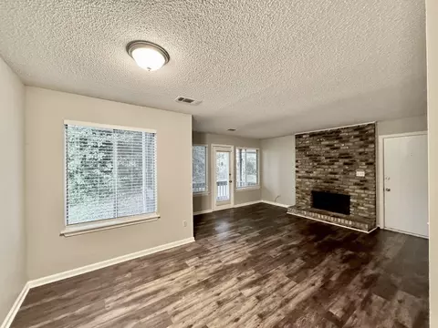 632 23rd St E, Tuscaloosa, AL 35401