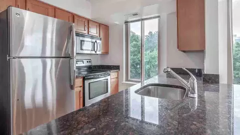 4903 Edgemoor Ln, Bethesda, MD 20814 photo 11