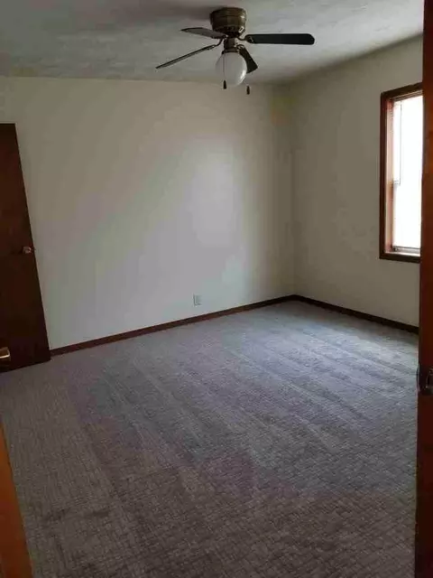 4817 Holmes St, Omaha, NE 68117 photo 7