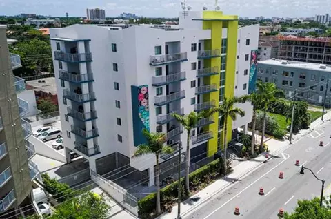 624 SW 1st St, Miami, FL 33130