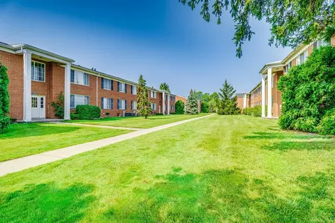 4560 15 Mile Rd, Sterling Heights, MI 48310 photo 19