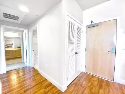2000 S Delaware St, San Mateo, CA 94403 photo 9