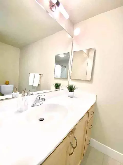 2000 S Delaware St, San Mateo, CA 94403 photo 13