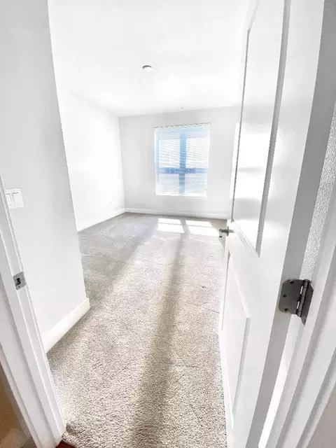 2000 S Delaware St, San Mateo, CA 94403 photo 17