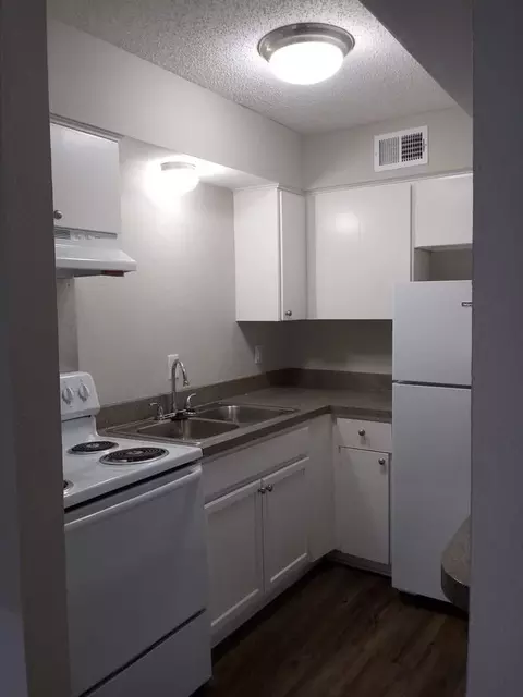 462 Utopia Ln, San Antonio, TX 78223